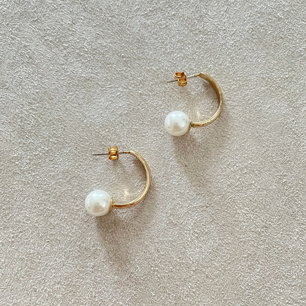Pearl Hoops Earrings